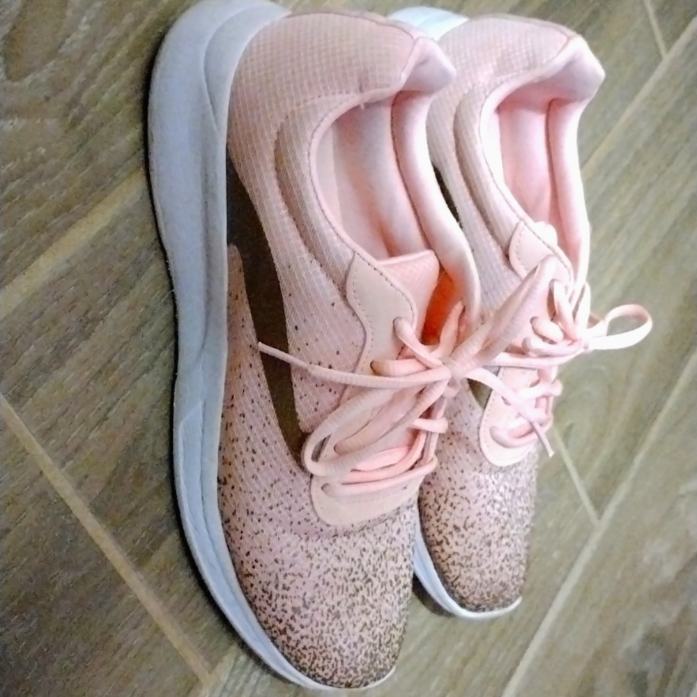 Peach Athletic Works Memory Foam Pink Speckled Tennis Shoes